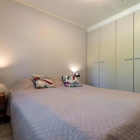 Apartmán Kotokuusi 1 - Luonnon Keskellae, Sisaeltaeae Siivouksen Ja Wifin Ruka