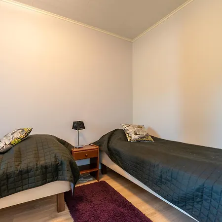 Apartmán Kotokuusi 1 - Luonnon Keskellae, Sisaeltaeae Siivouksen Ja Wifin