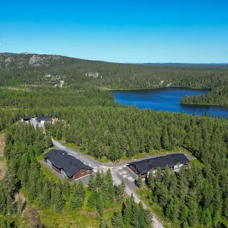 Kotokuusi 1 - Luonnon Keskellae, Sisaeltaeae Siivouksen Ja Wifin Ruka