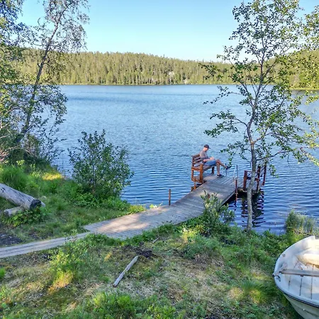 Kotokuusi 1 - Luonnon Keskellae, Sisaeltaeae Siivouksen Ja Wifin *