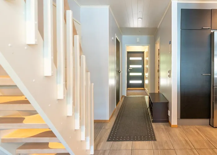 Kotokuusi 1 - Luonnon Keskellae, Sisaeltaeae Siivouksen Ja Wifin 鲁卡