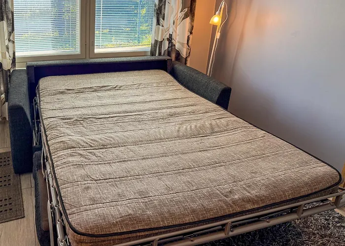 公寓 Kotokuusi 1 - Luonnon Keskellae, Sisaeltaeae Siivouksen Ja Wifin 鲁卡