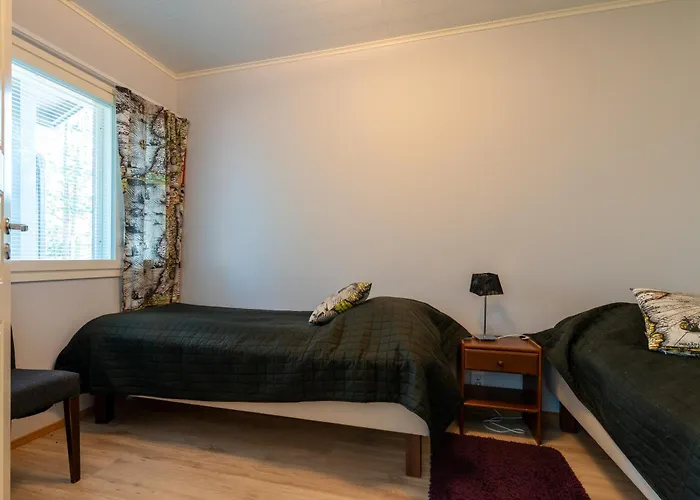 Kotokuusi 1 - Luonnon Keskellae, Sisaeltaeae Siivouksen Ja Wifin 鲁卡